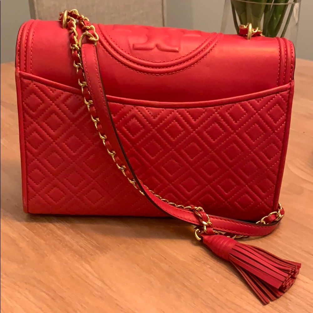 Tory Burch Fleming  Shoulder Bag. - Picture 3 of 5